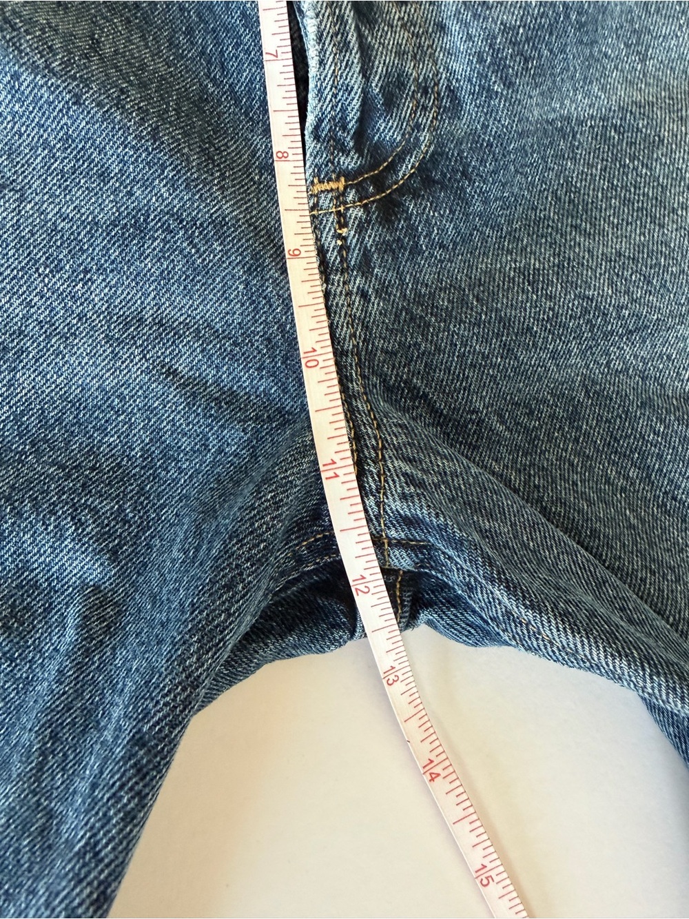 Agolde 90s Crop Jeans / Washed Blue / 25 - Picture 5 of 9